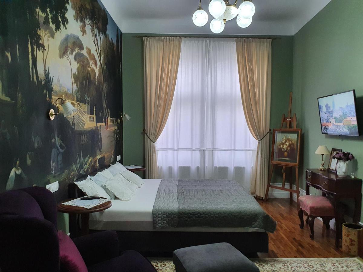 Elisabeth Apartment Oradea Bagian luar foto