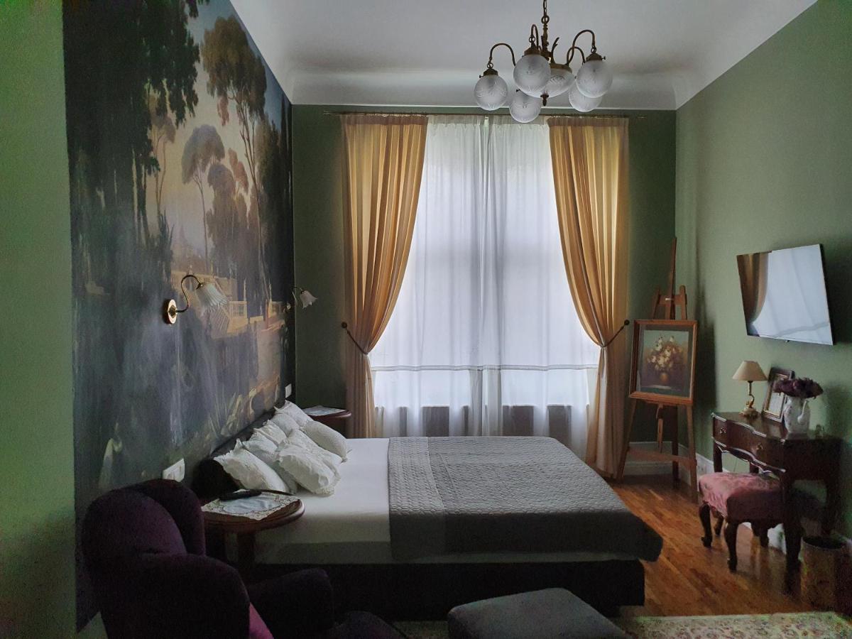 Elisabeth Apartment Oradea Bagian luar foto