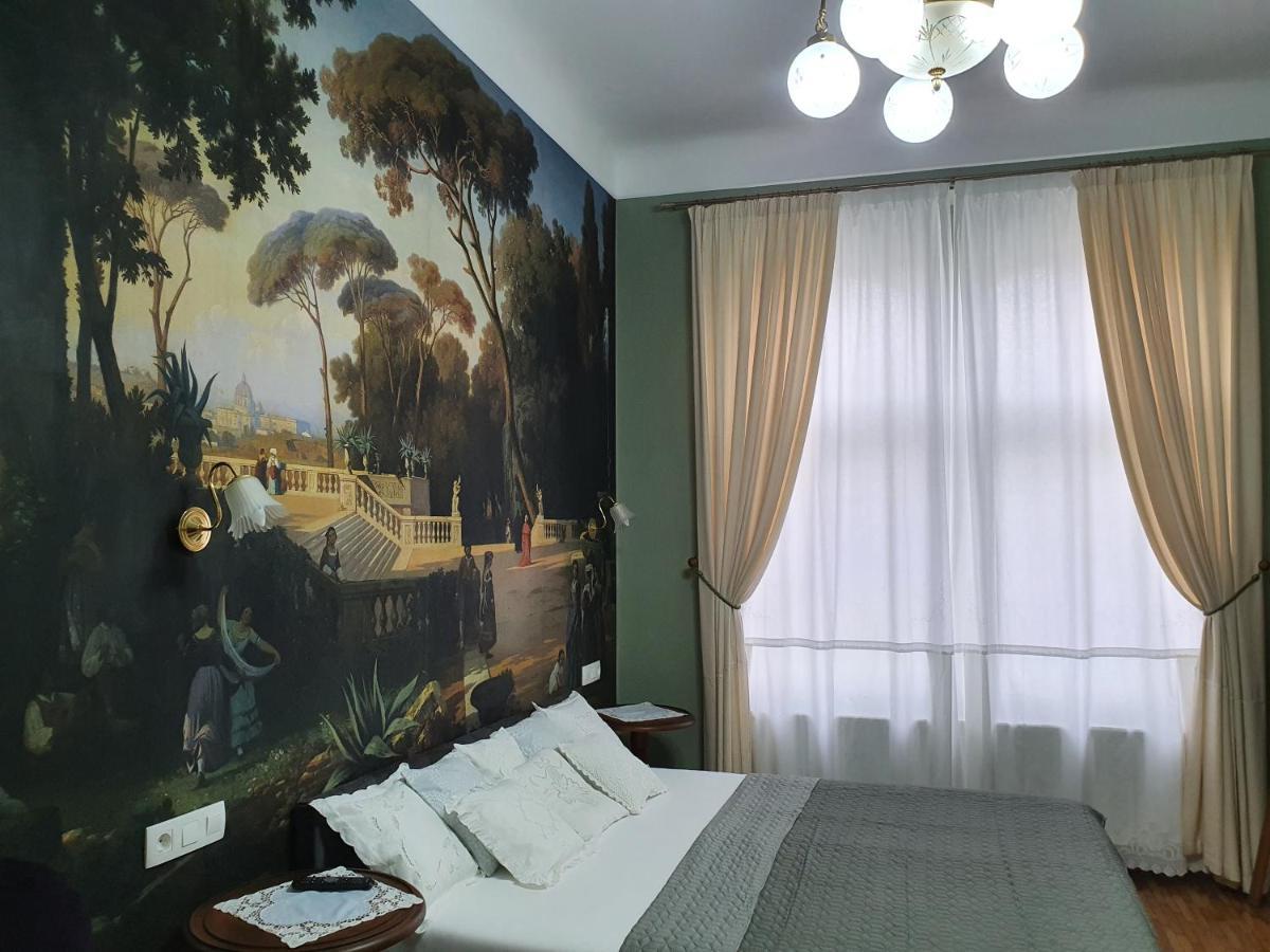 Elisabeth Apartment Oradea Bagian luar foto
